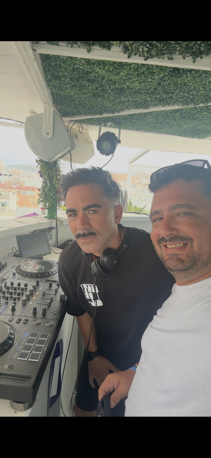 PIRES with resident DJ Kenny Garcia at Indico Rock Hotel Mallorca in 2026